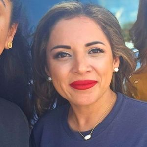 Meet your Posher, Lilly